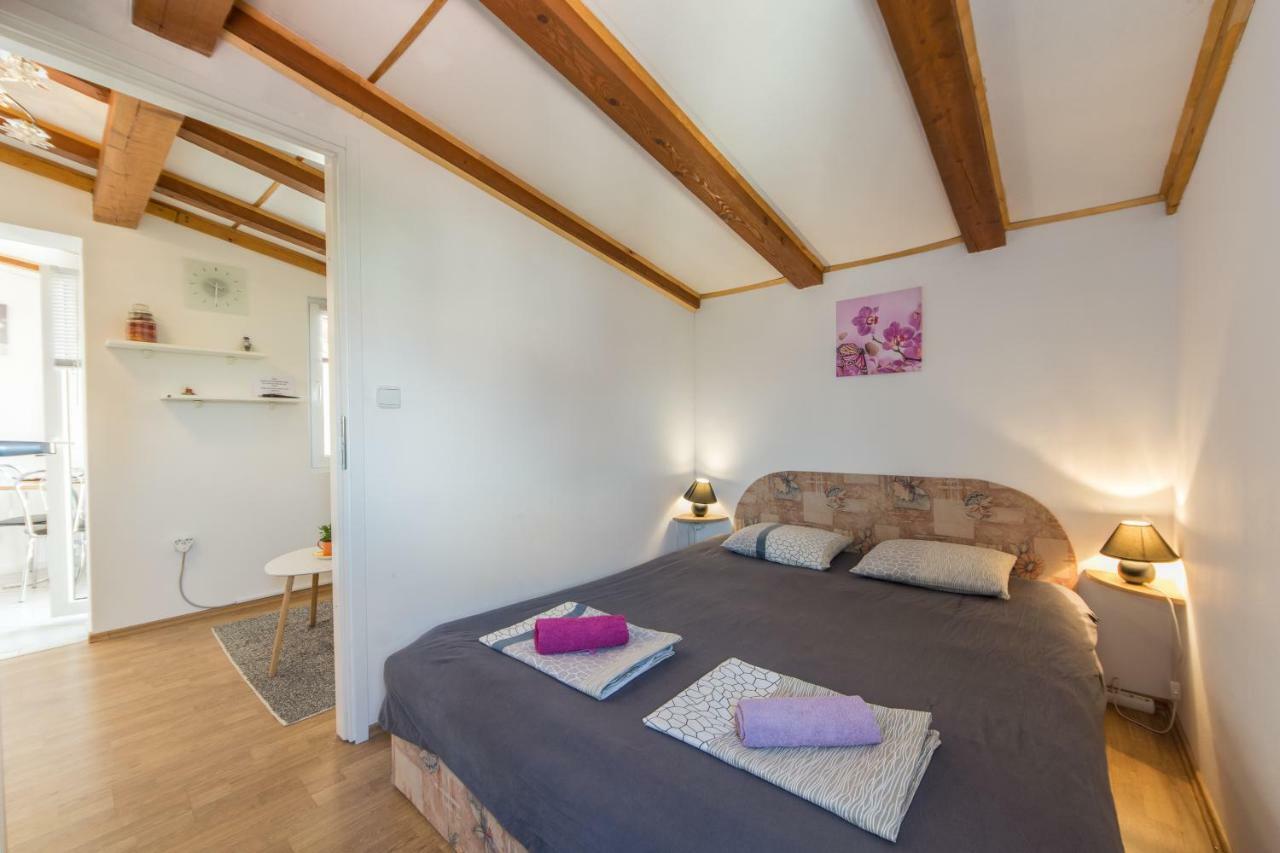 Apartmani Amans Пула Экстерьер фото